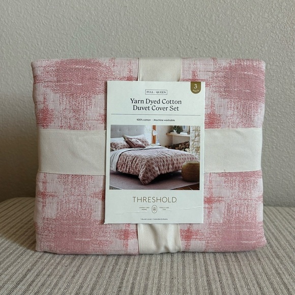 NWT Full/Queen Yarn Dye Ikat Duvet Cover and Sham Set Ivory/Mauve - Threshold - Picture 1 of 8